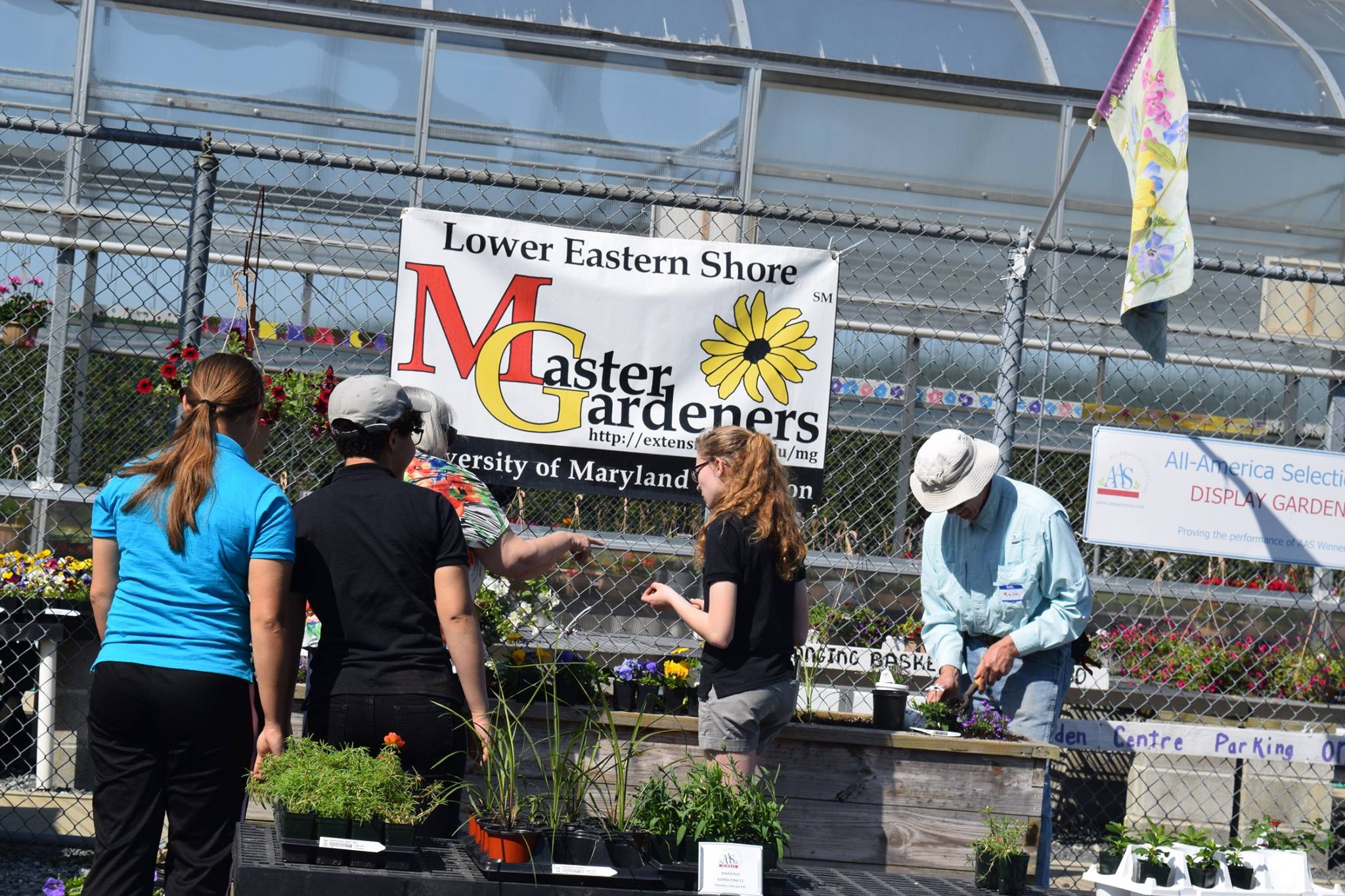 Located at Parkside High School in Salisbury, Maryland, the garden centre is part of the Career Technology Program (CTE).